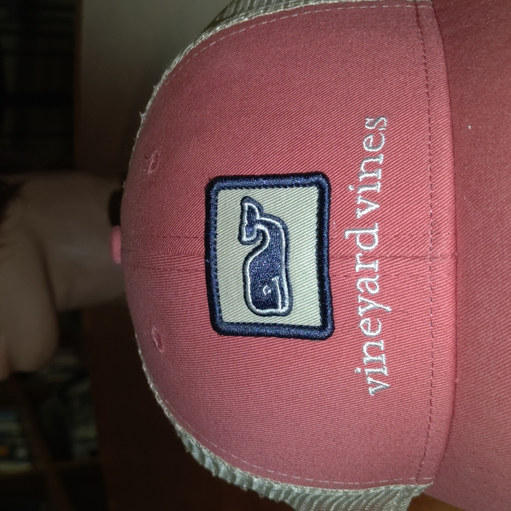 Vineyard Vines Stitched Patch Structure Trucker M… - image 2